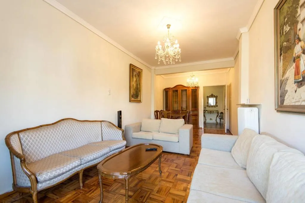 Apartment In The Heart Of Thessalonique